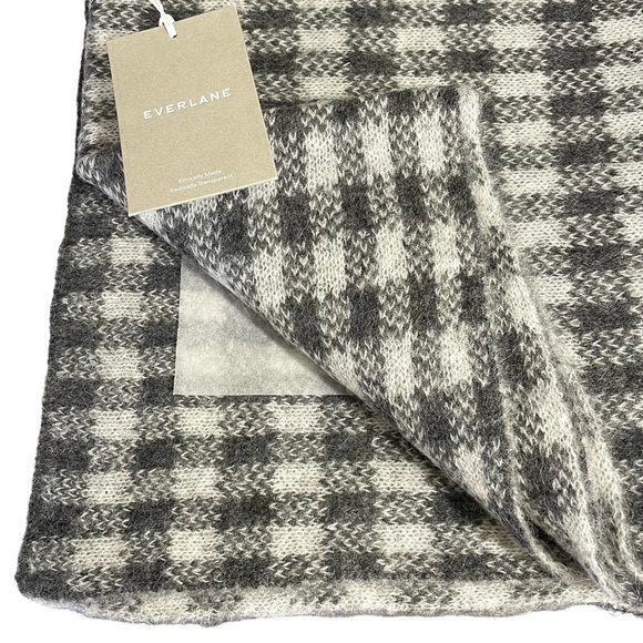 EVERLANE Unisex Oversized Cozy Alpaca Wool Gray Checkered Scarf New Tags 84X16 - Picture 5 of 9